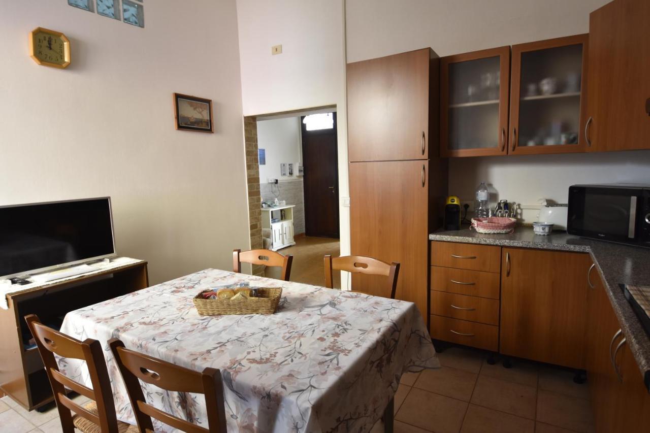 شقة La Casa Di Nonno إيغليزياس المظهر الخارجي الصورة